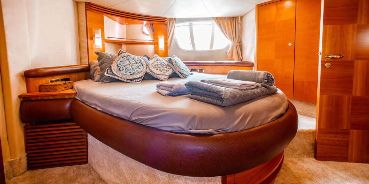 Yacht Pic 7