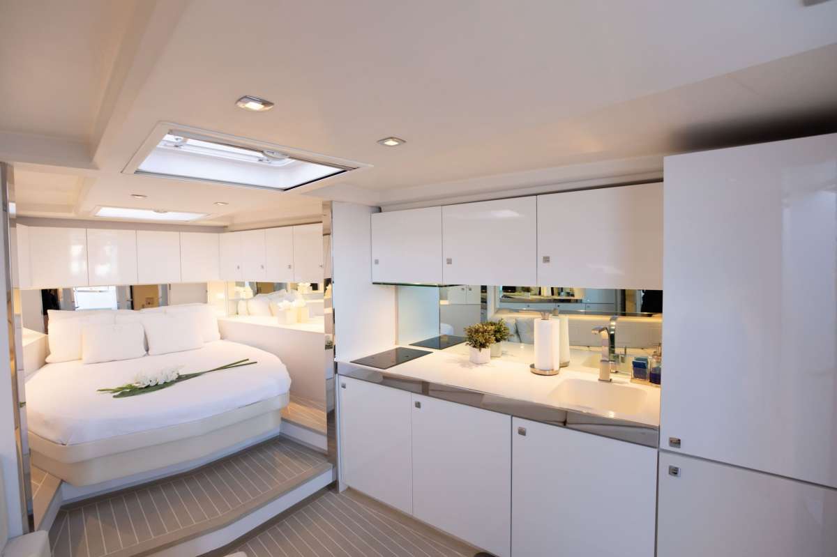 Yacht Pic 3
