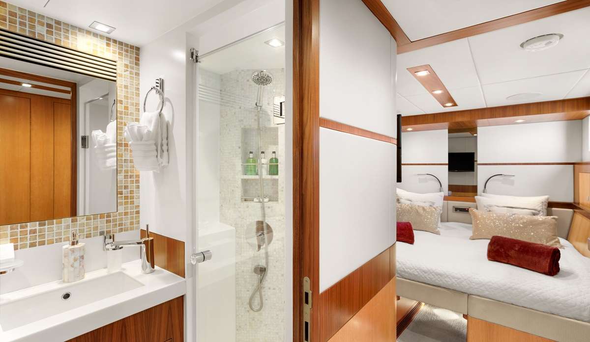 Guest Ensuite Bath