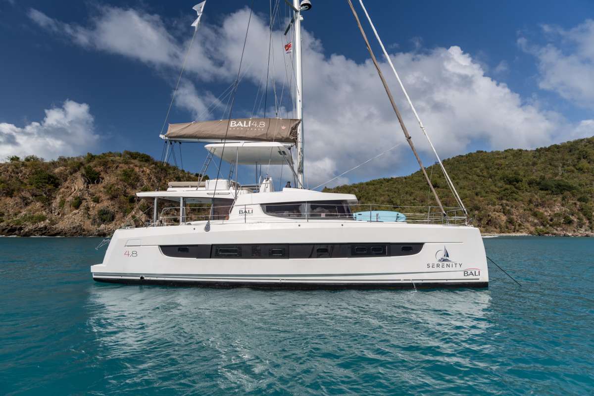 Yacht SERENITY 4.8