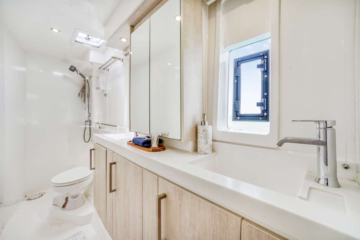 Ensuite on Deep Blue