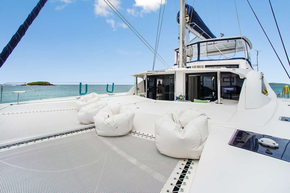 The bow on Deep Blue