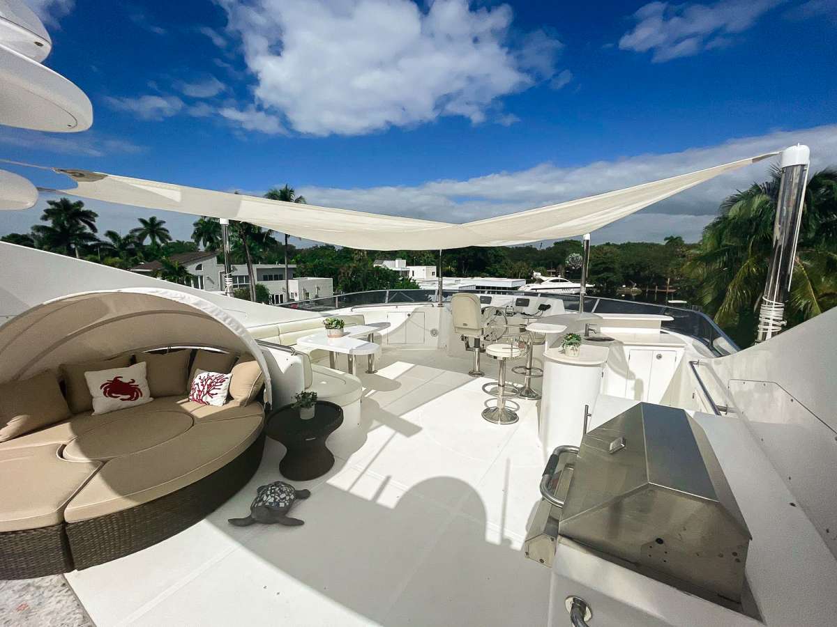 Yacht Pic 11