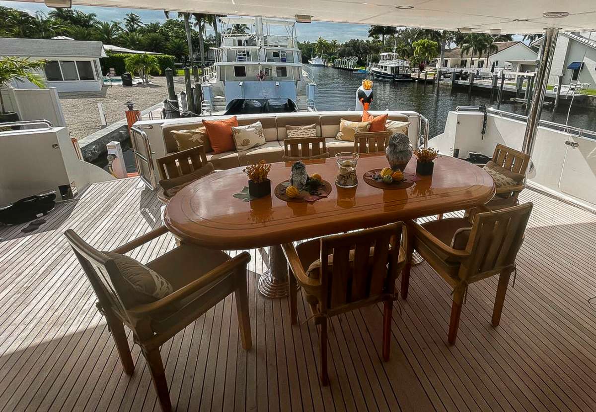 Yacht Pic 5