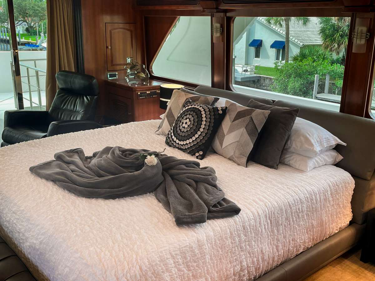 Yacht Pic 7