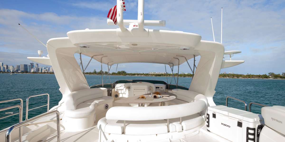 Yacht Pic 4
