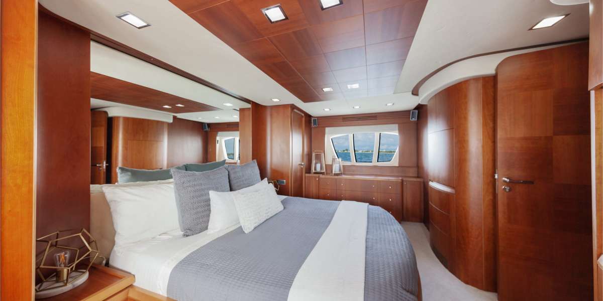Yacht Pic 7