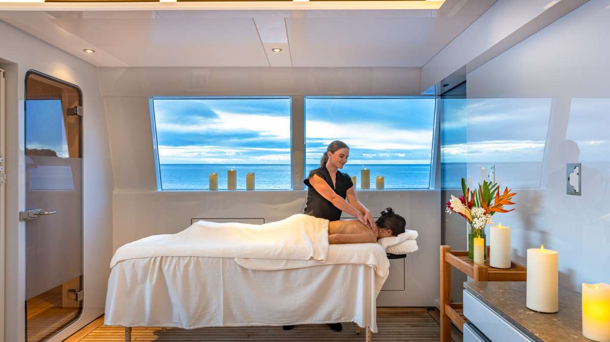 Owners Deck Spa