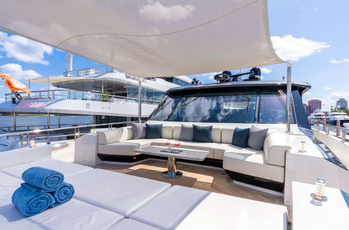 Yacht Pic 18