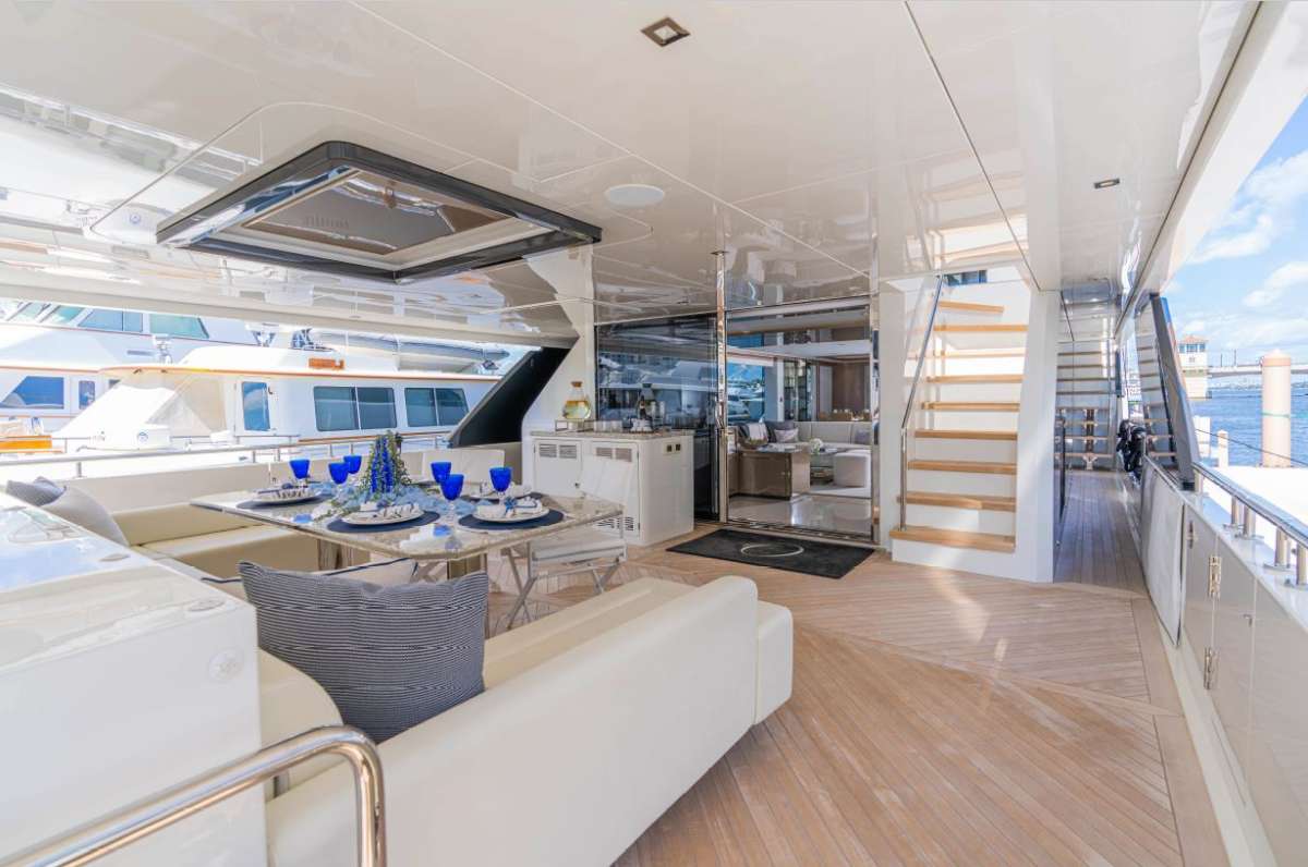 Yacht Pic 4