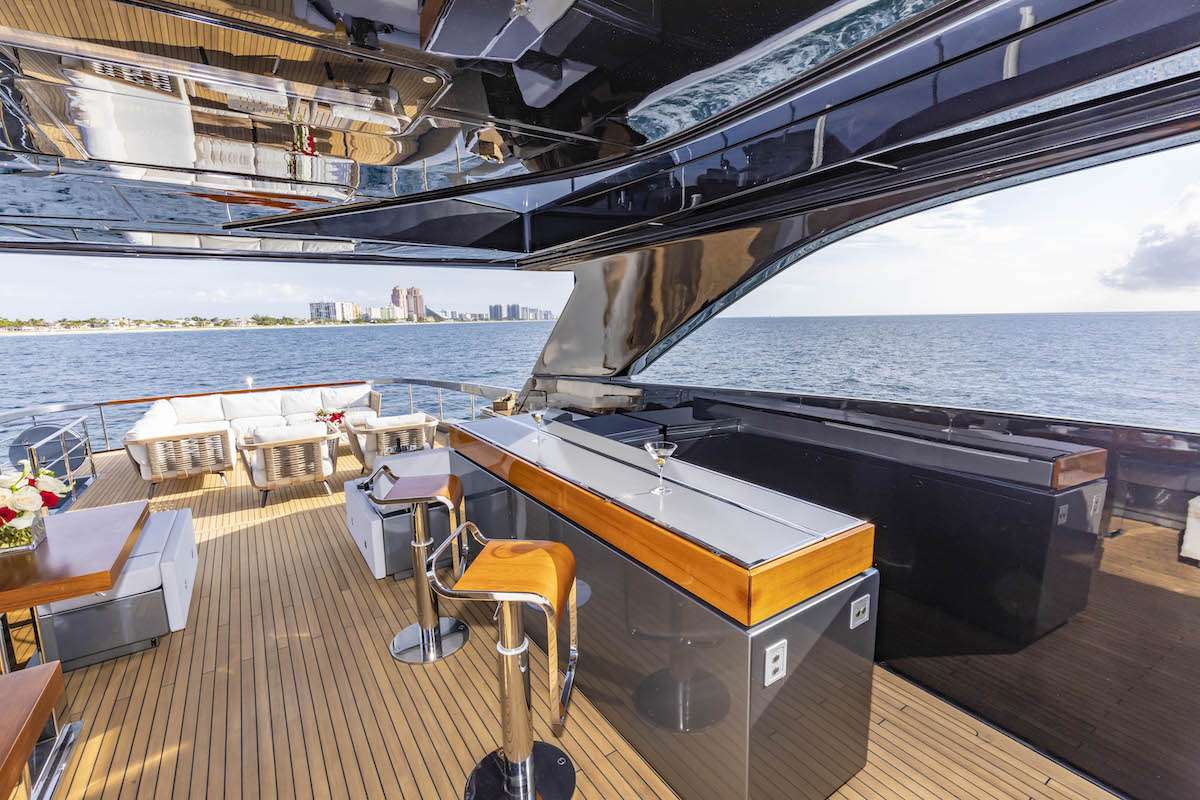 Yacht Pic 15