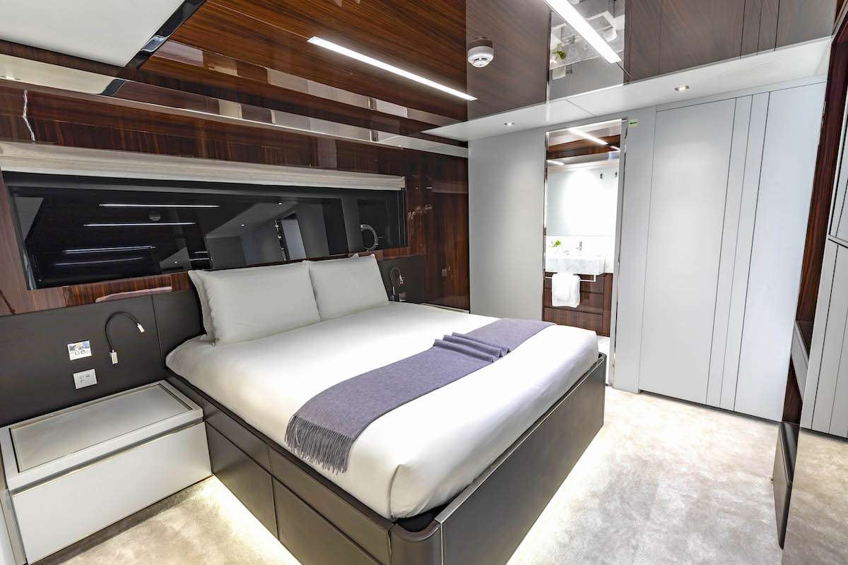 Yacht Pic 8