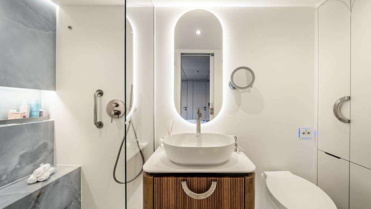 VIP Head | Waterfall Shower, Full-Size Toliet, Spacious Storage