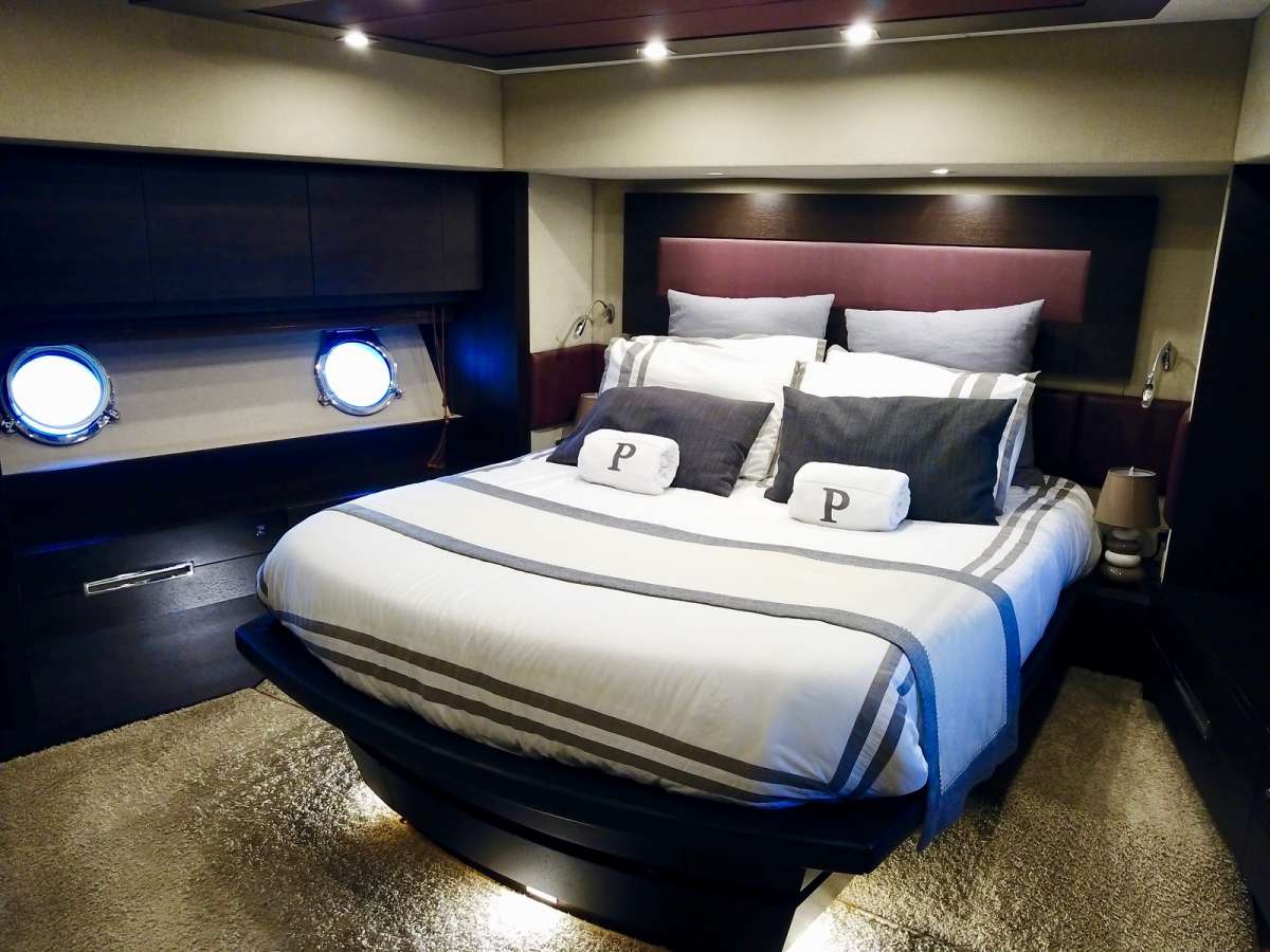 Yacht Pic 8
