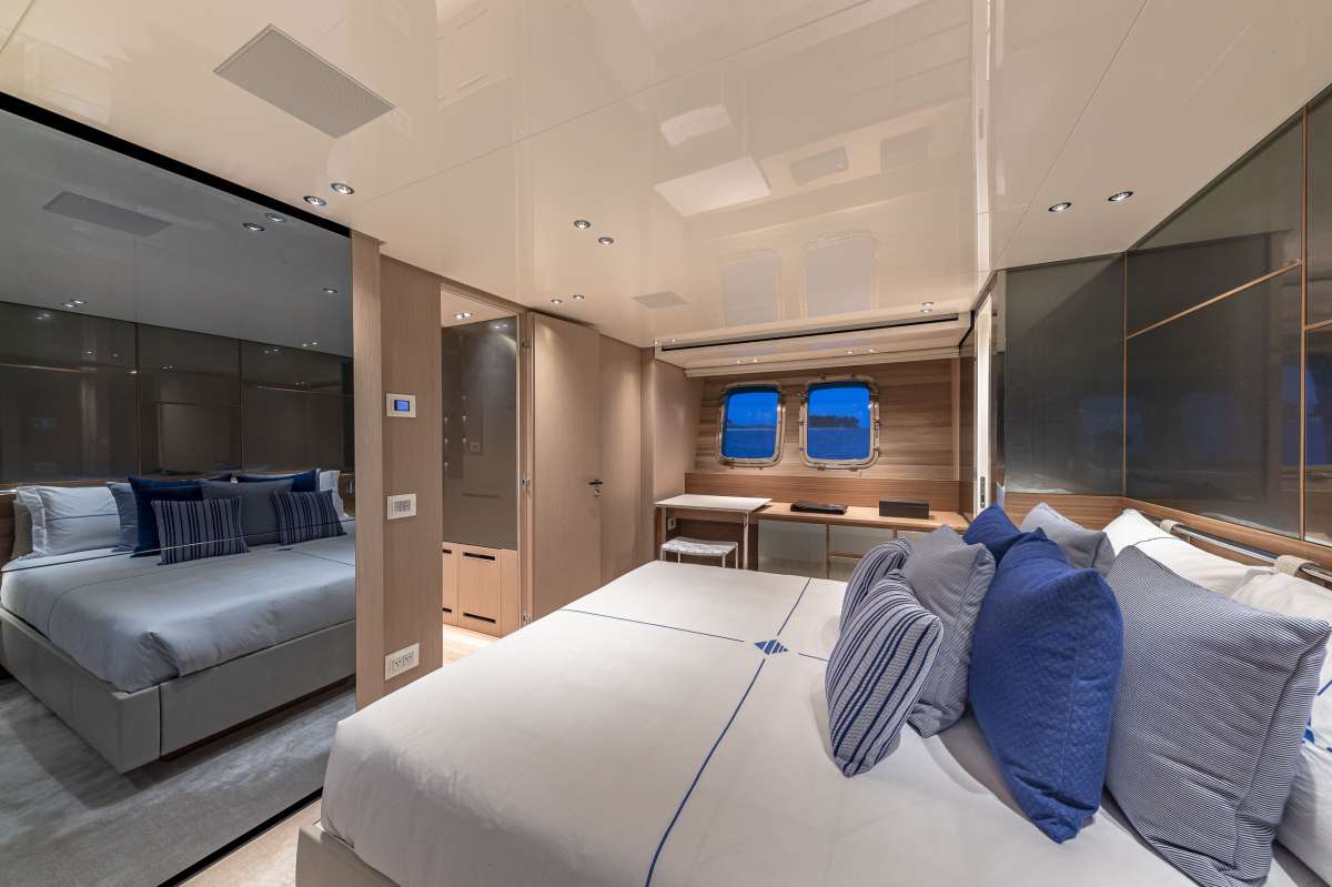 Yacht Pic 6