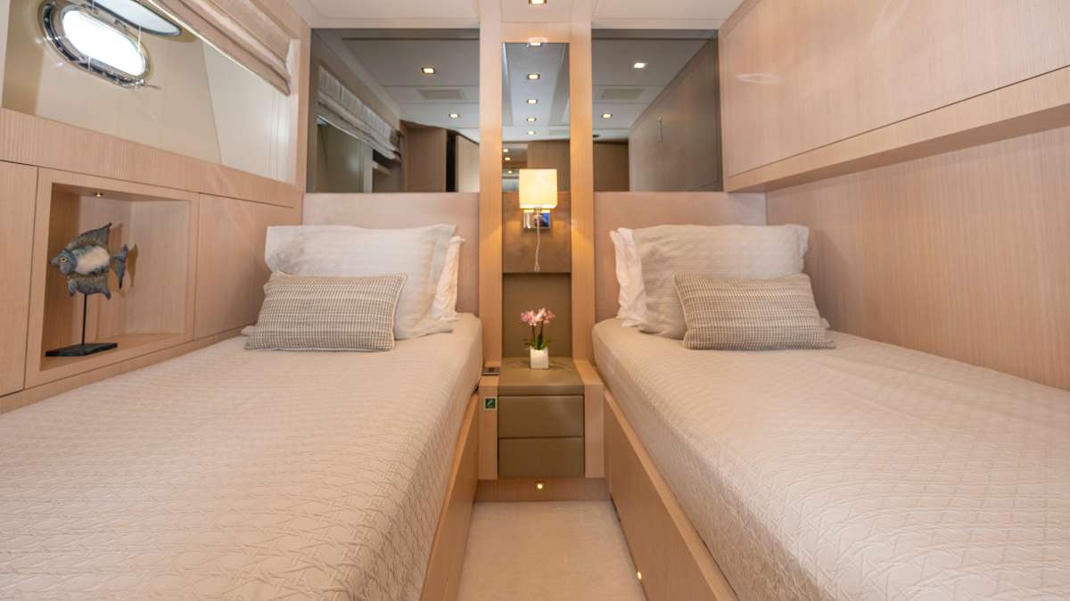 Yacht Pic 7
