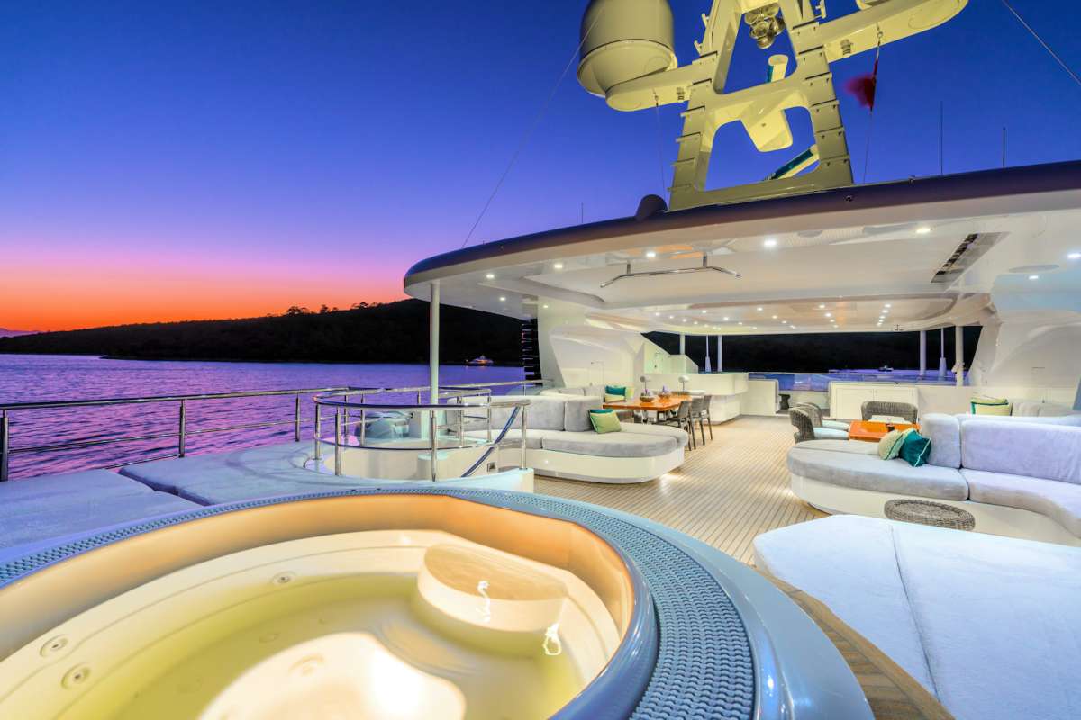 Yacht Pic 14