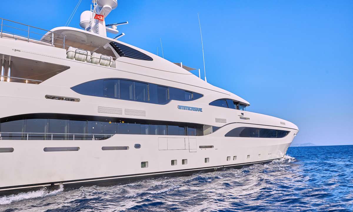 Yacht Pic 18