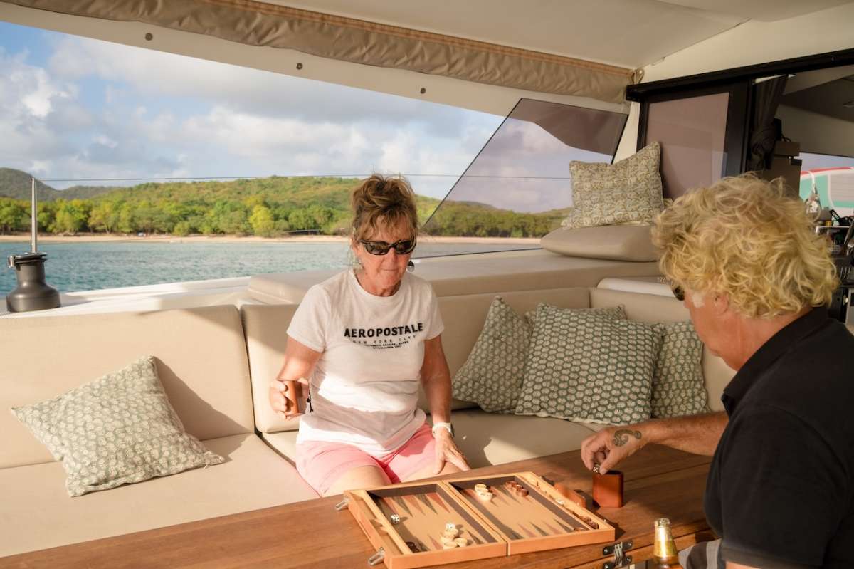 Backgammon onboard