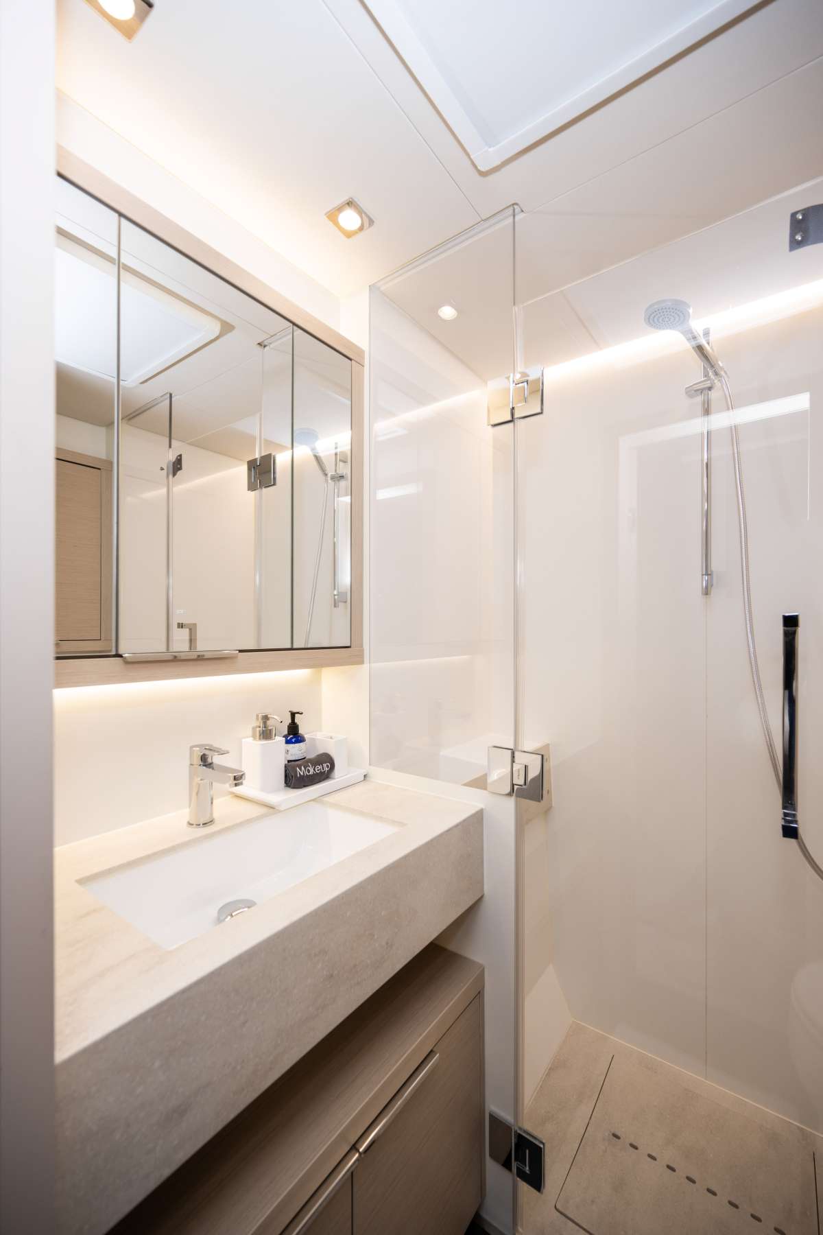 Ensuite Heads