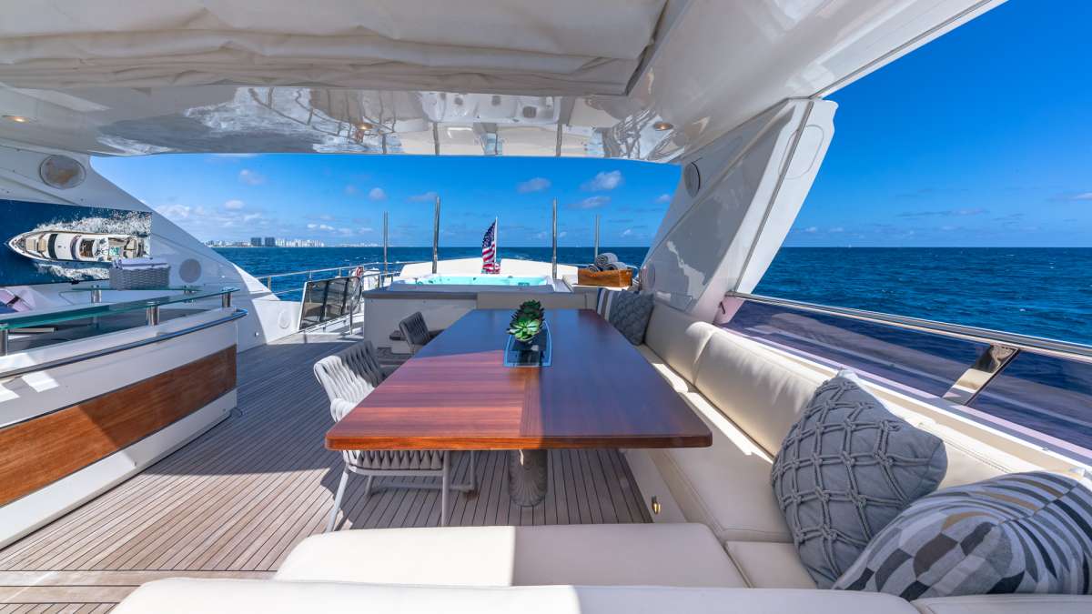 Yacht Pic 5