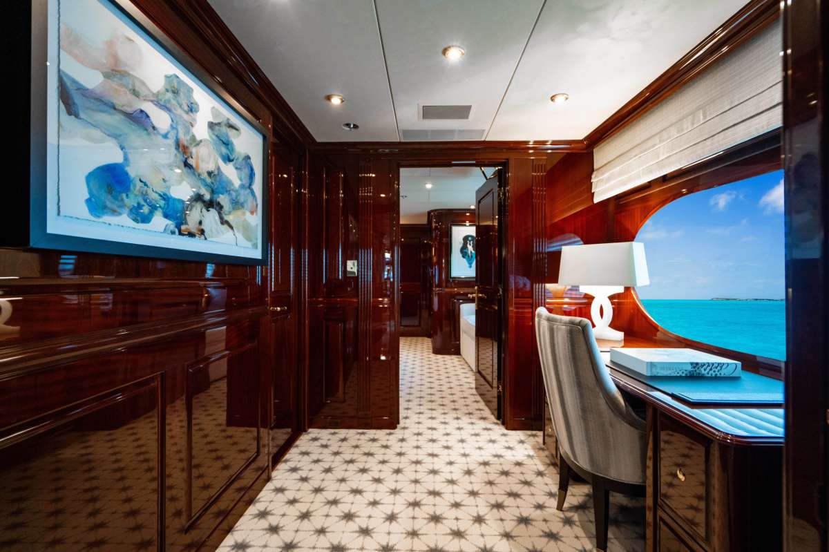 Yacht Pic 5