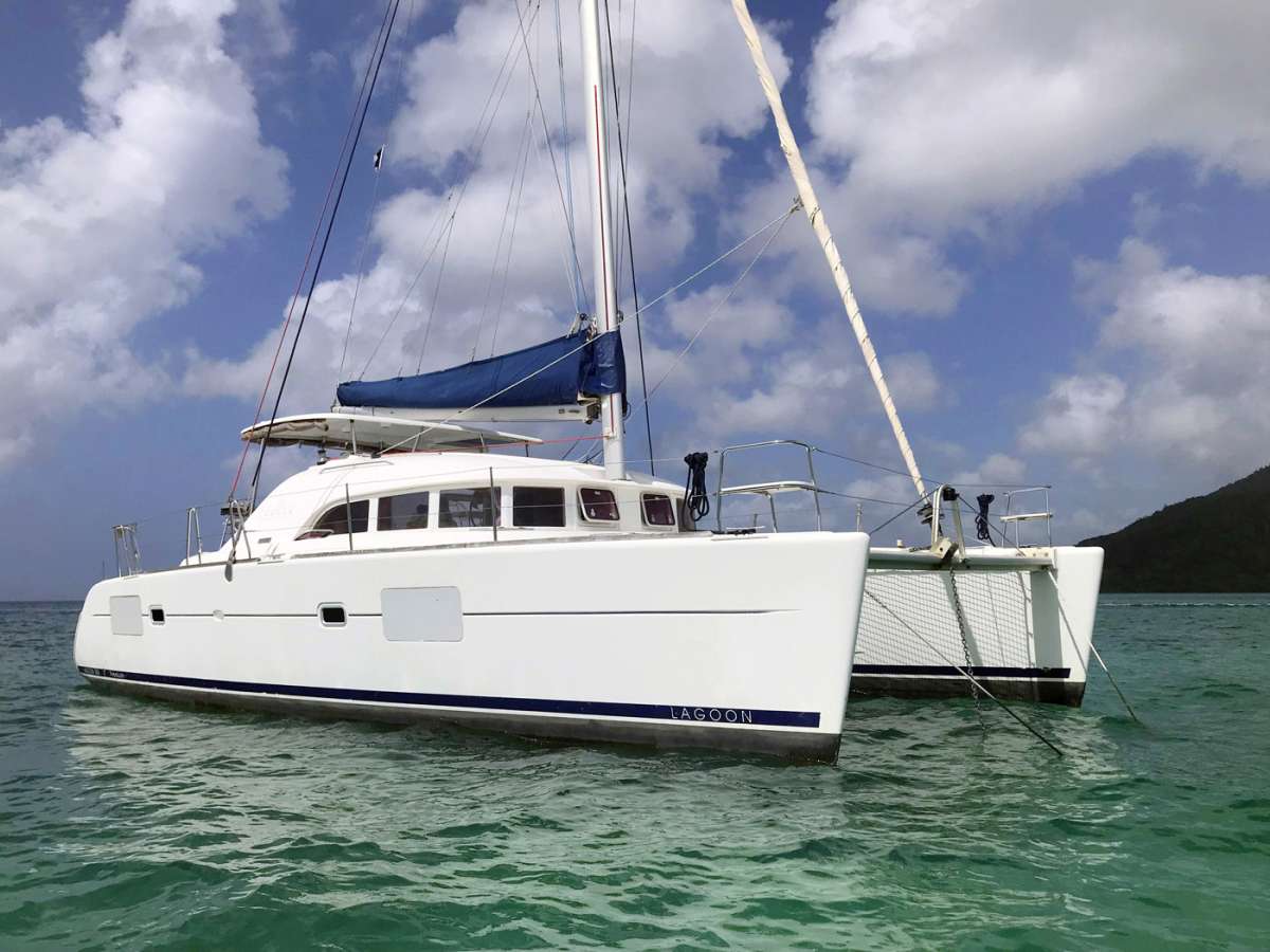 Catamaran TIMAIAO 2