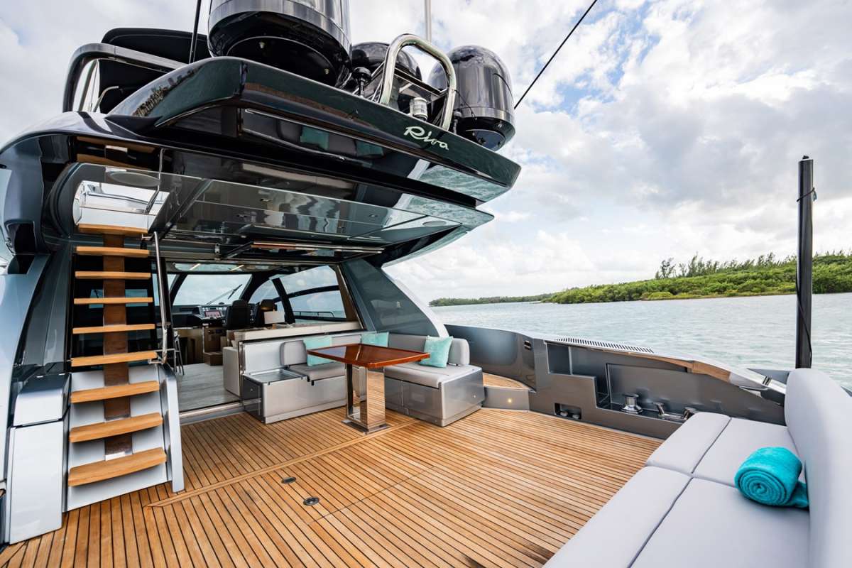 Yacht Pic 5