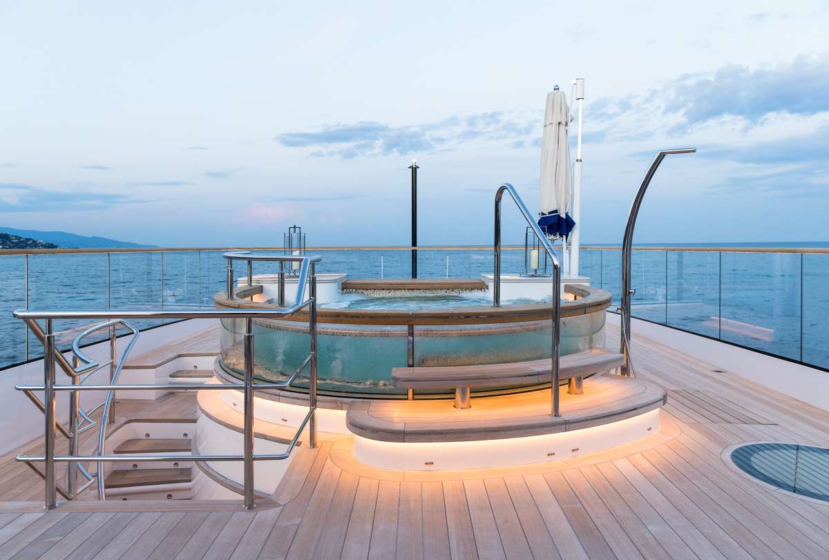 Yacht Pic 10