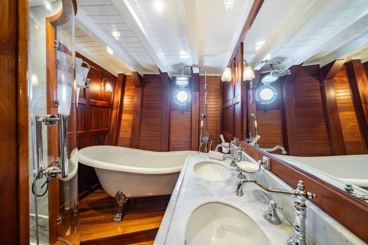 TRINAKRIA - Double stateroom