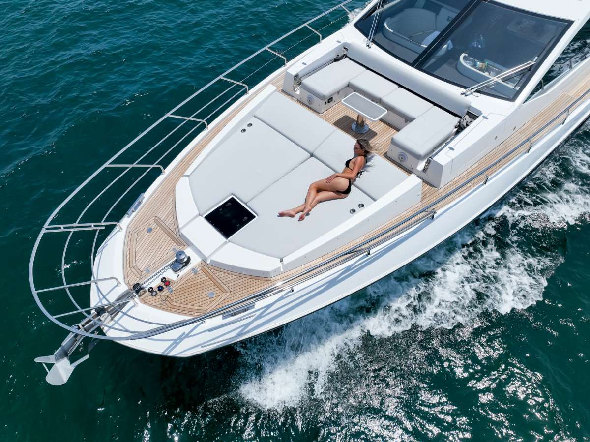 Yacht Pic 5