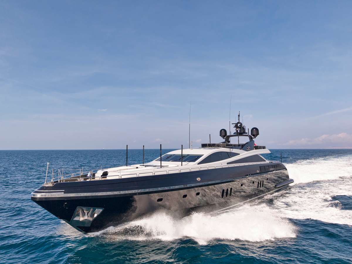 Billa - Crewed Luxury Motor Yacht Charter 