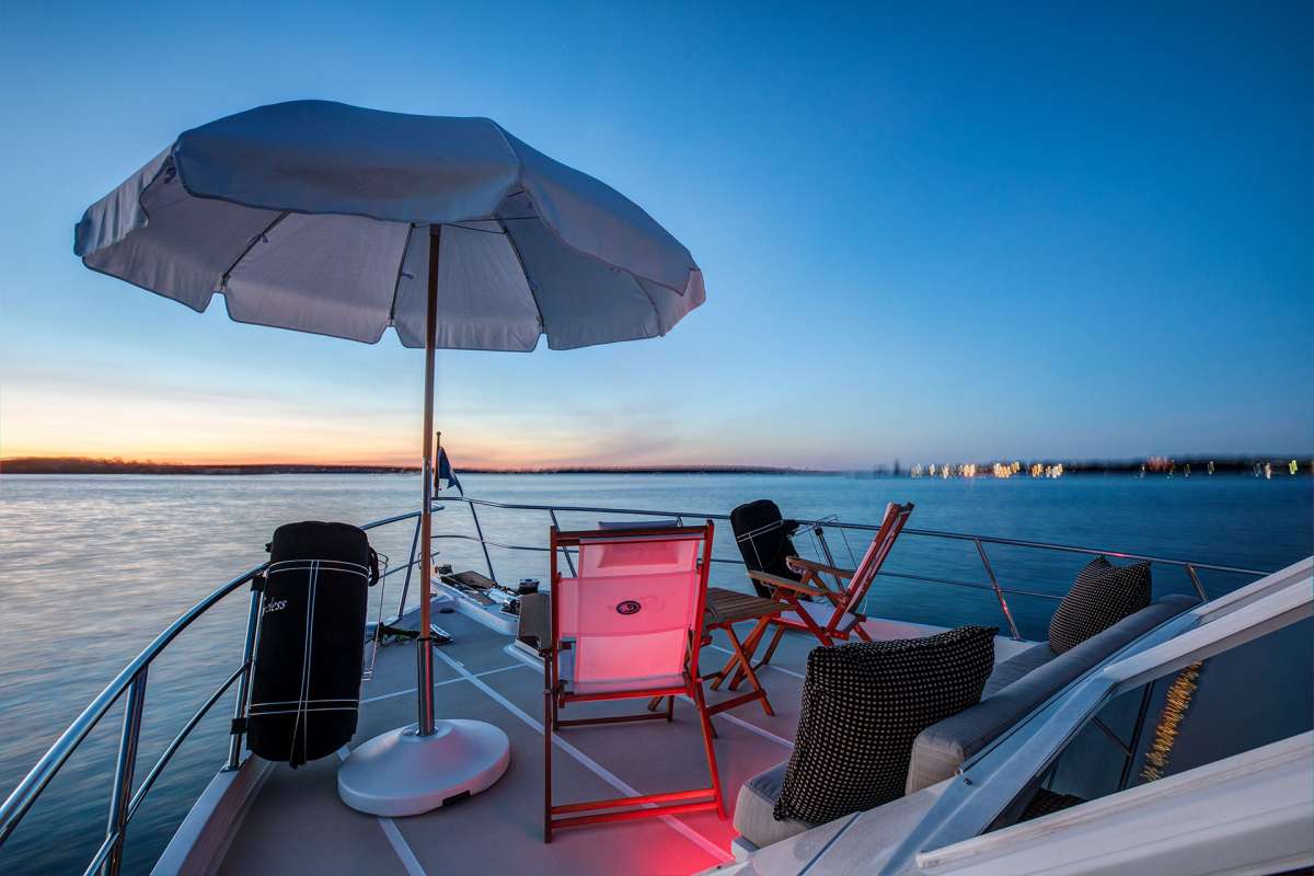 Yacht Pic 11