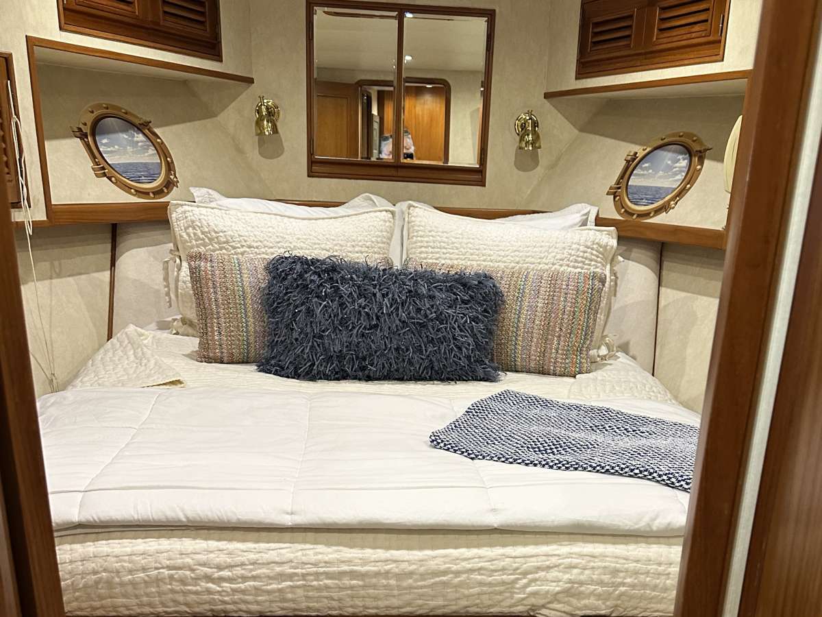 Yacht Pic 5