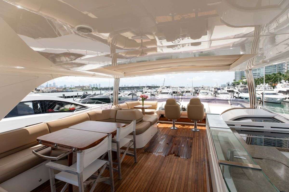 Yacht Pic 10