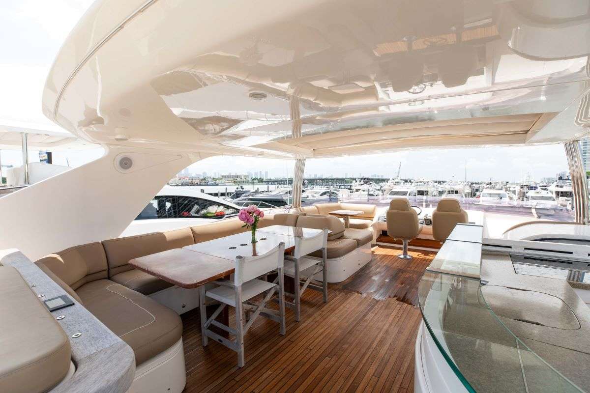 Yacht Pic 11