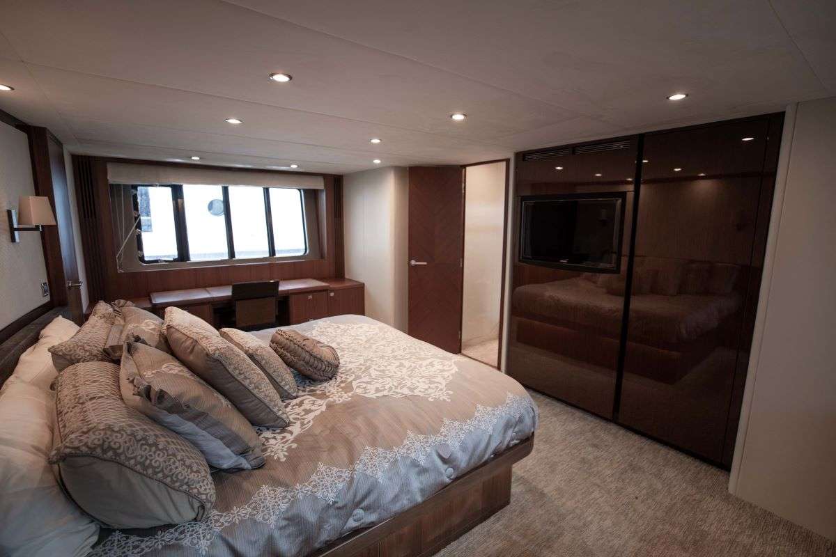 Yacht Pic 5