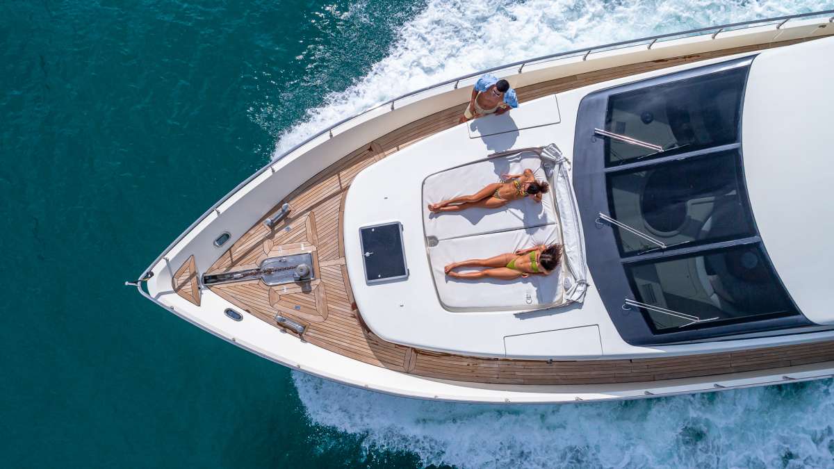 Yacht Pic 10
