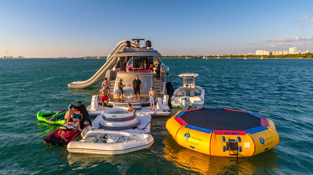 Yacht Pic 8