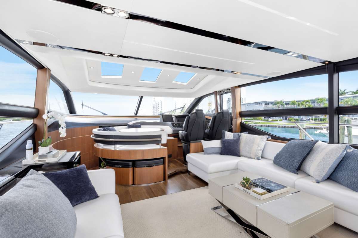 Yacht Pic 10