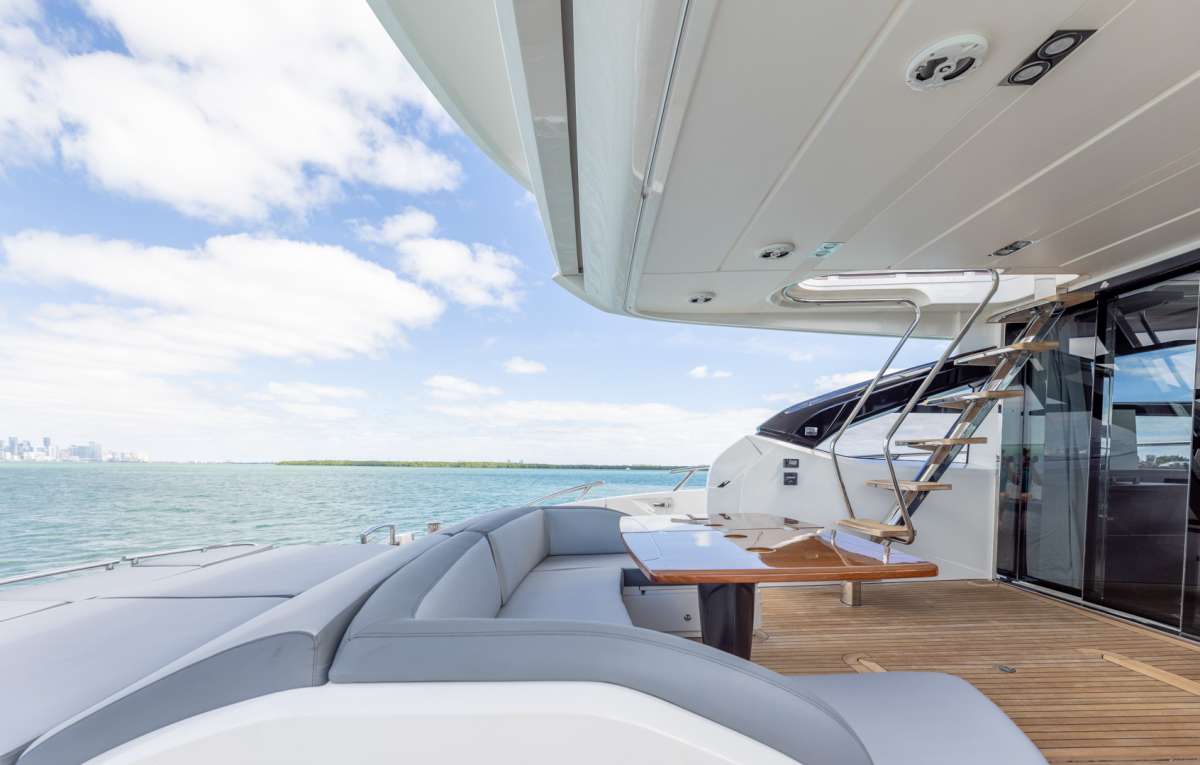 Yacht Pic 13