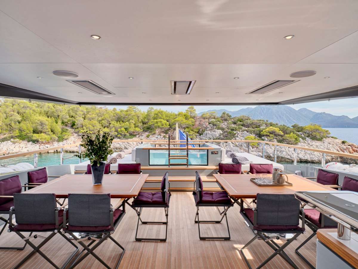Yacht Pic 14