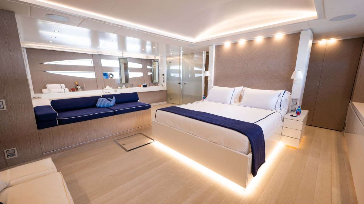 Yacht Pic 6