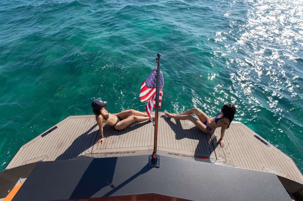 Yacht Pic 11