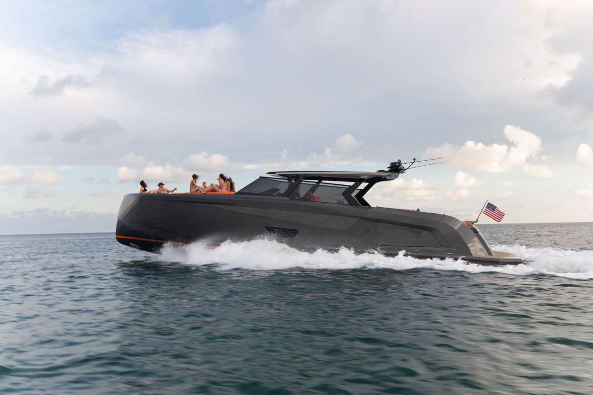 Yacht Pic 12