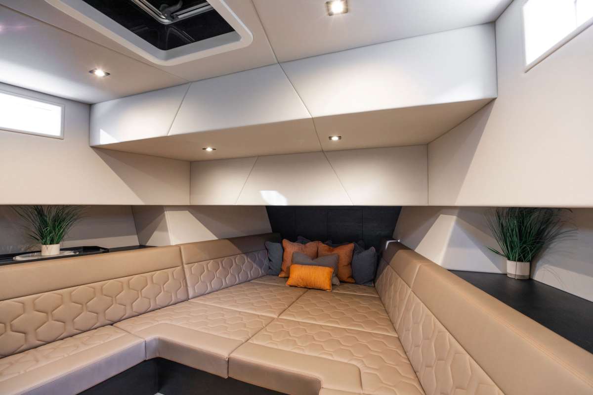 Yacht Pic 7