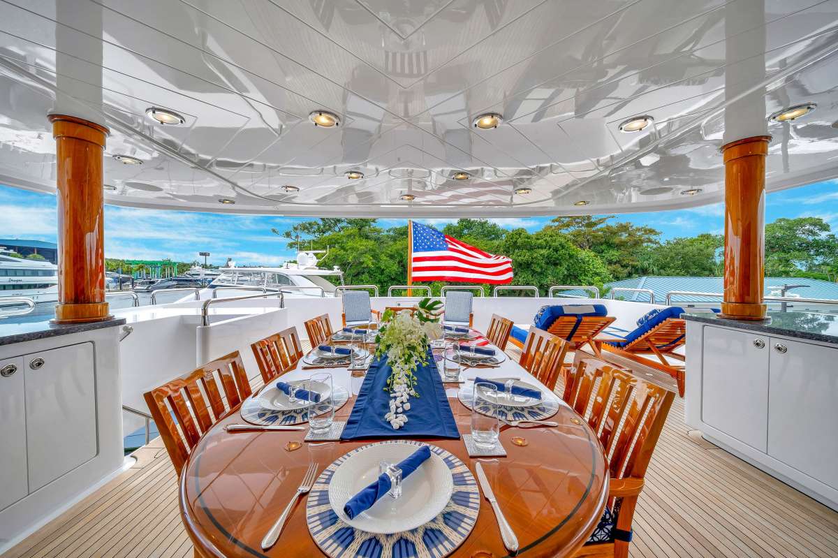 Yacht Pic 11
