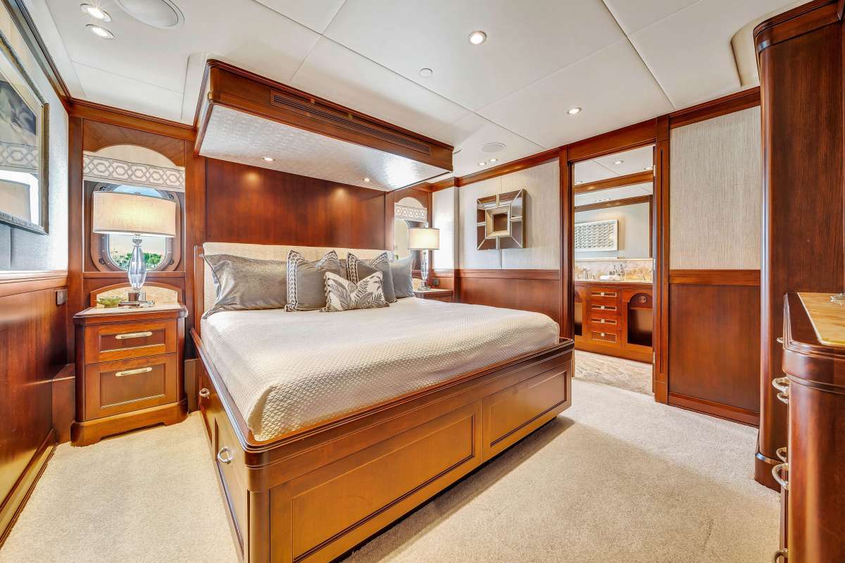 Yacht Pic 12