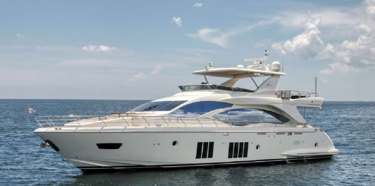 86  Italian Yacht yacht-image