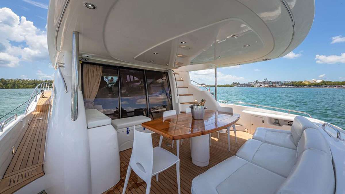 Yacht Pic 3